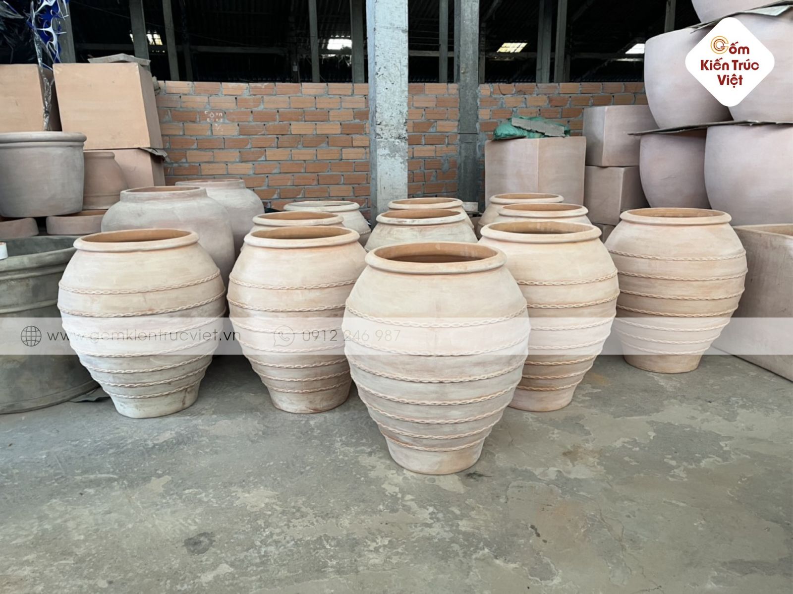 Gốm sứ Bình Dương đẹp mắt