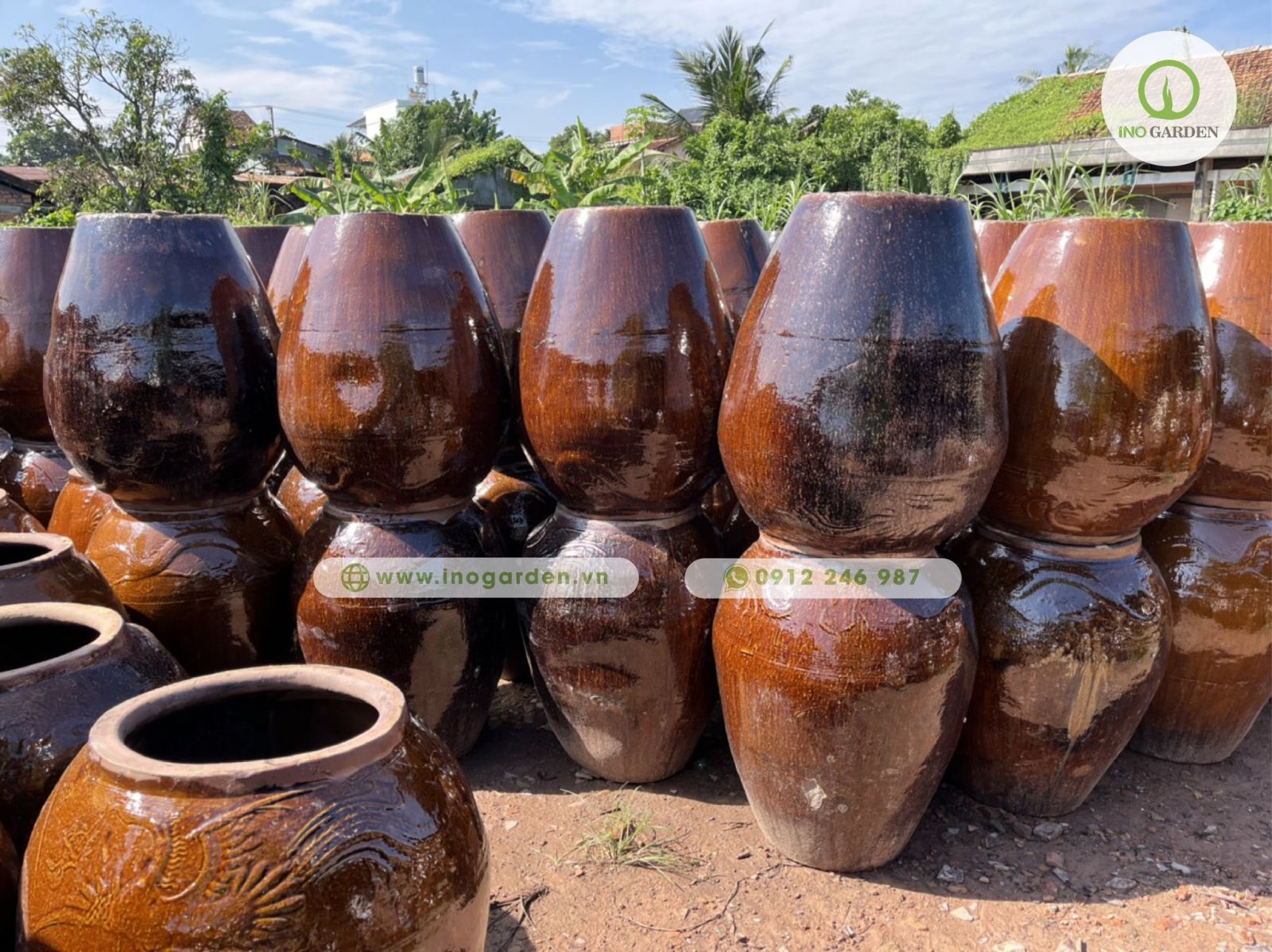 Đặc điểm của chậu trồng sen gốm