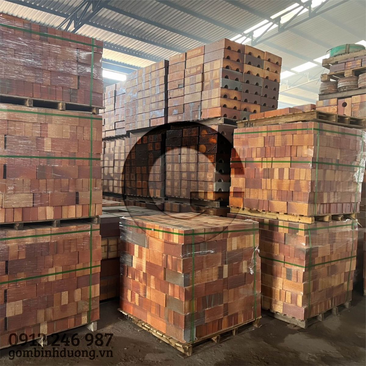 Gạch xây không trát là gì?