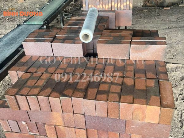 xưởng sản xuất gạch gốm