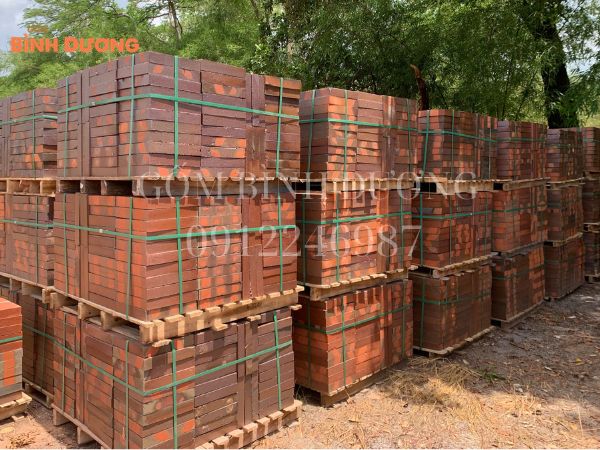 gạch gốm lát sân chống nóng chống trơn