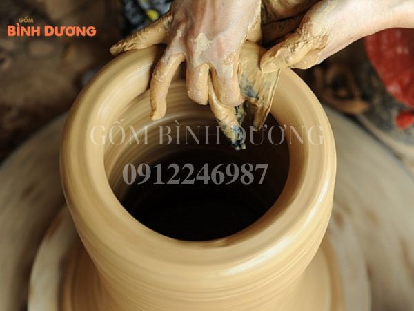 nghệ nhân làm gốm