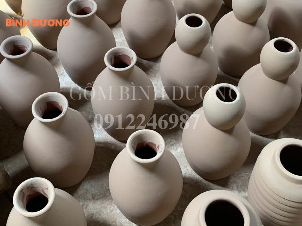 sản xuất bình hoa gốm mộc